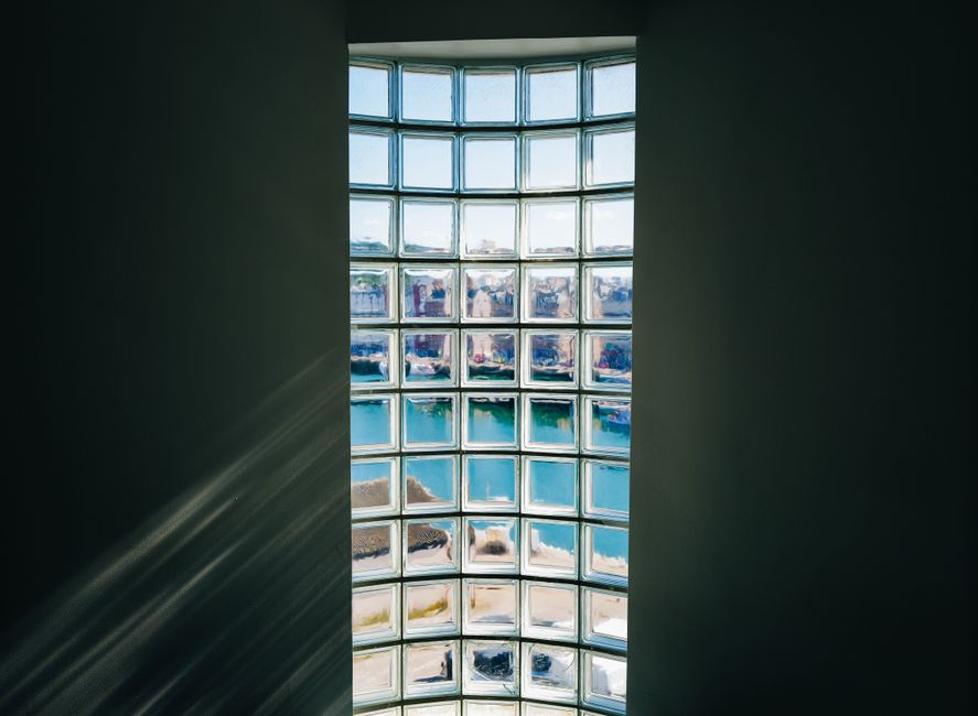 Sunlight shining through pristine vinyl replacement windows